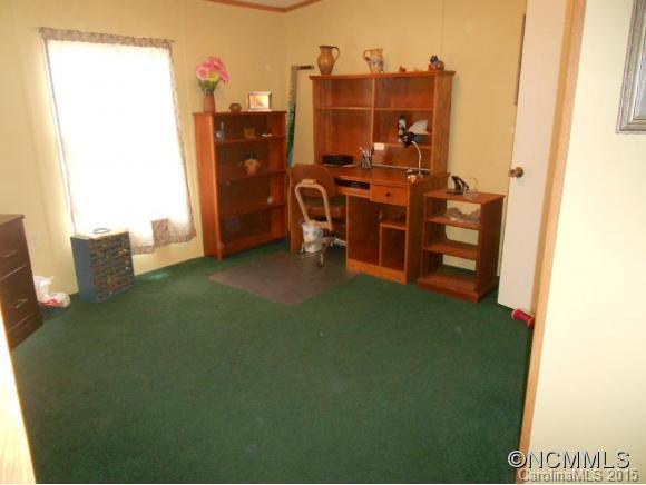 192 Snyder Lane Mills River NC 28759