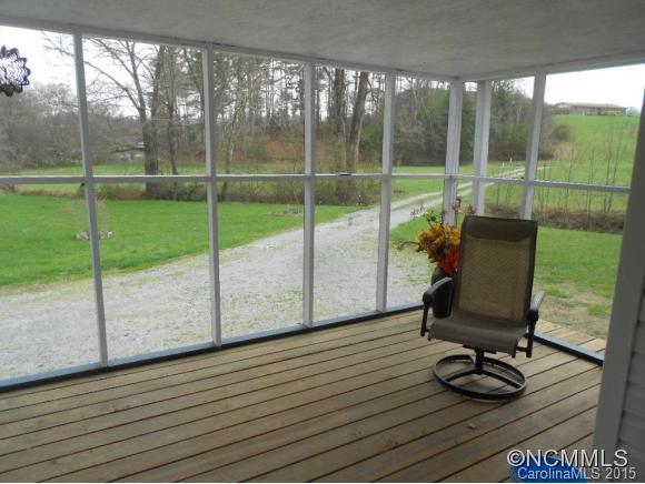 192 Snyder Lane Mills River NC 28759