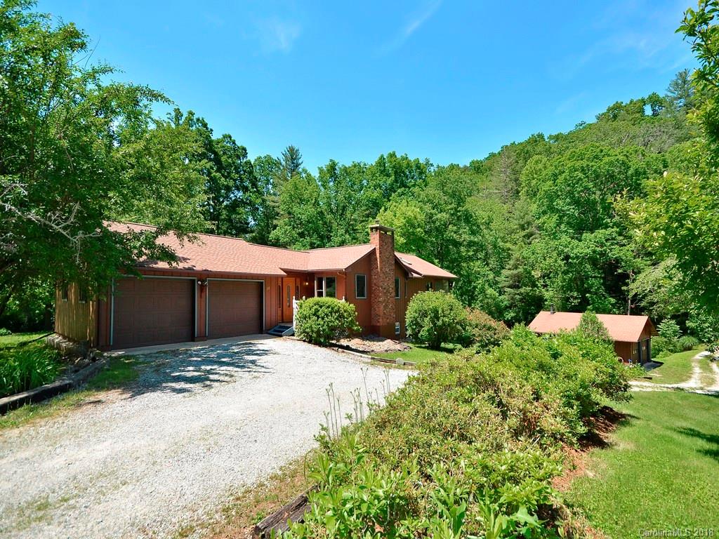 136 Camp Creek Road Saluda NC 28773