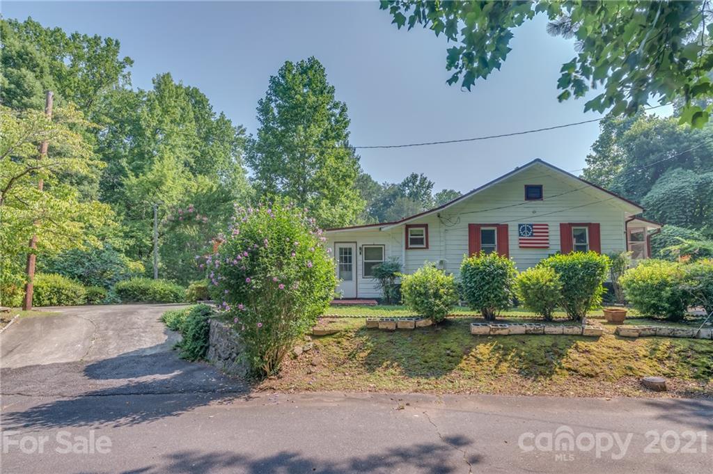90 Elm Street Tryon NC 28782