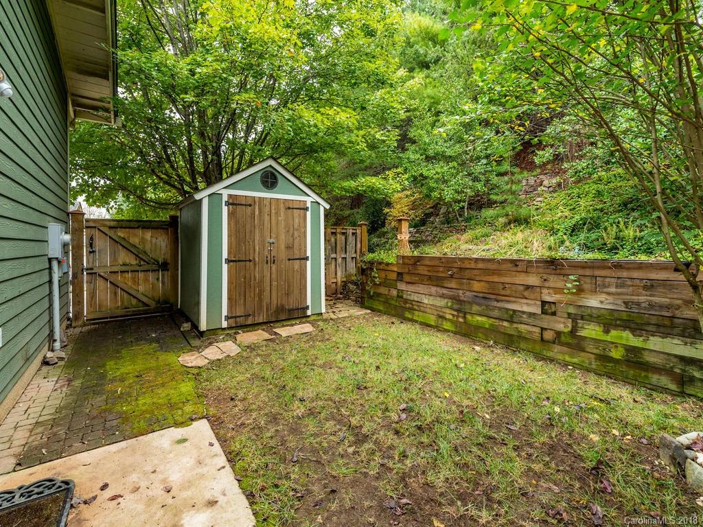 130 White Ash Drive E Asheville NC 28803