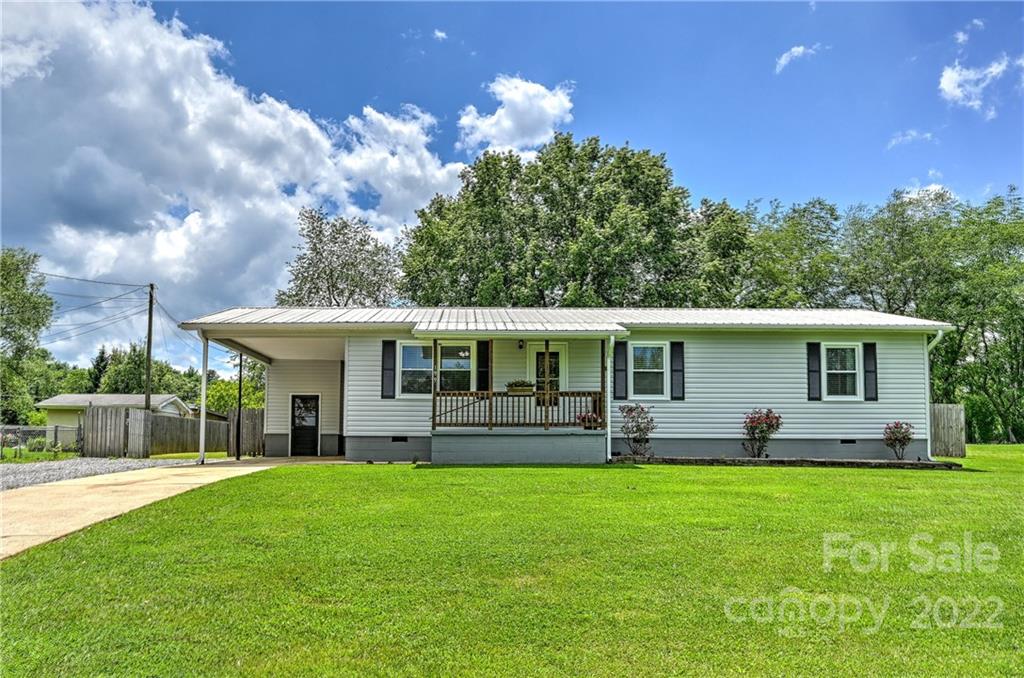199 Brookside Drive Canton NC 28716
