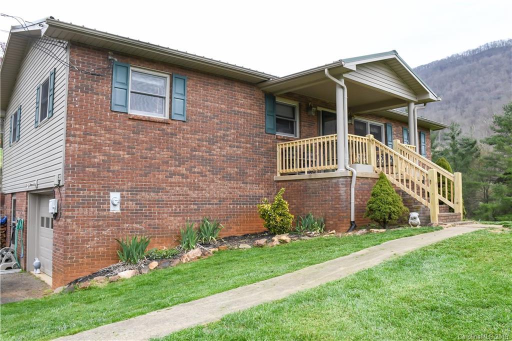 44 Hawk Haven Cove Waynesville NC 28786