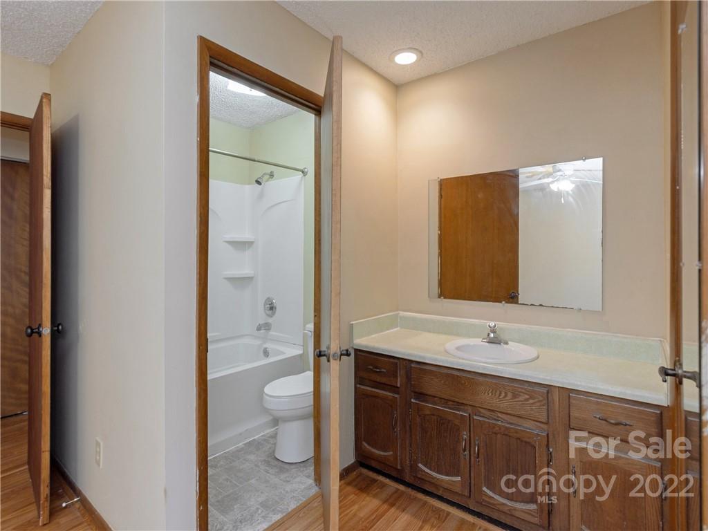 23 Saint Andrews Road Arden NC 28704