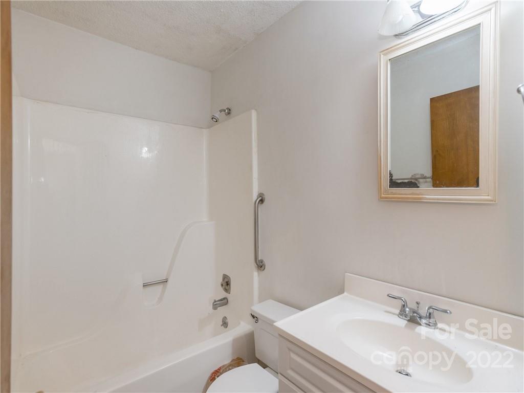 23 Saint Andrews Road Arden NC 28704