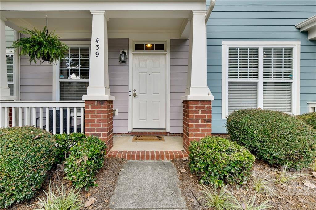 439 Hurston Circle Charlotte NC 28208