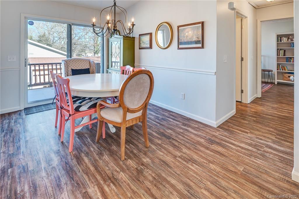 55 Sand Hill School Road Asheville NC 28806