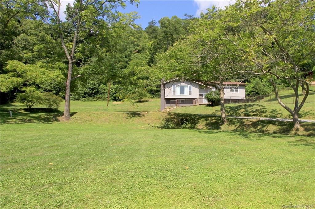 39 Edwards Road Fairview NC 28730