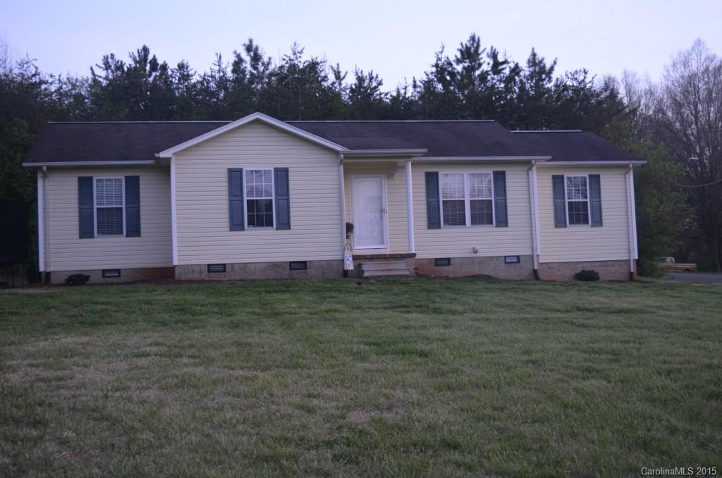2071 Vance Street Newton NC 28658