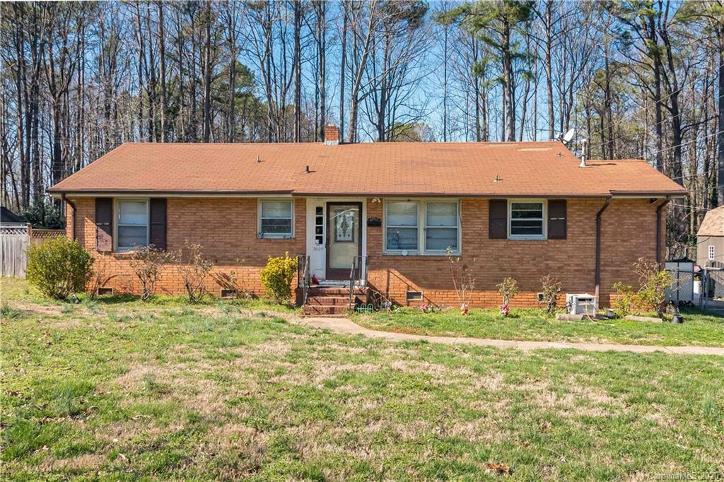 3609 Sudbury Road Charlotte NC 28205