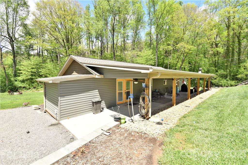 136 Dula Springs Road Weaverville NC 28787