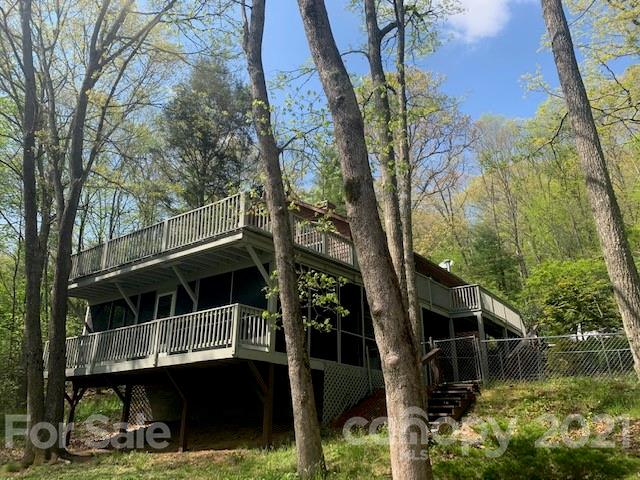 19 White Oak Forest Road Fairview NC 28730