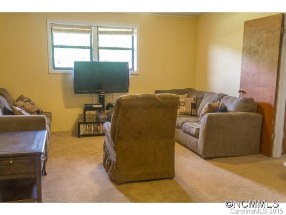 135 Terrace Drive Weaverville NC 28787
