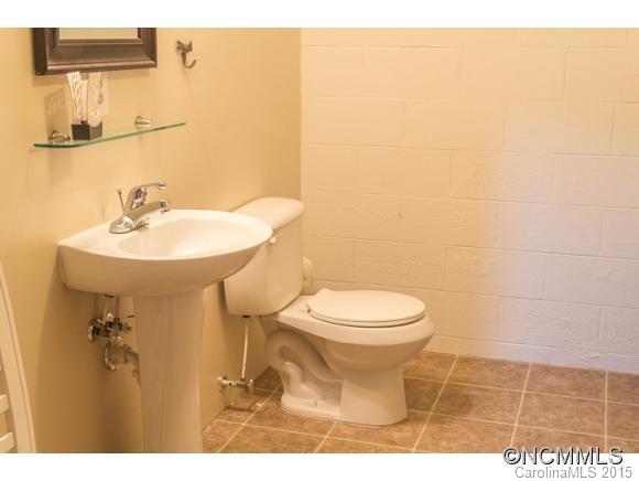 135 Terrace Drive Weaverville NC 28787