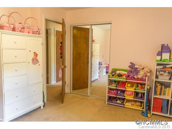 135 Terrace Drive Weaverville NC 28787