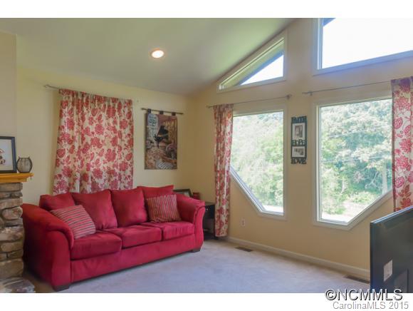 135 Terrace Drive Weaverville NC 28787