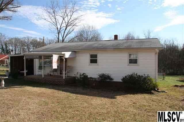 211 W 12th Street Newton NC 28658