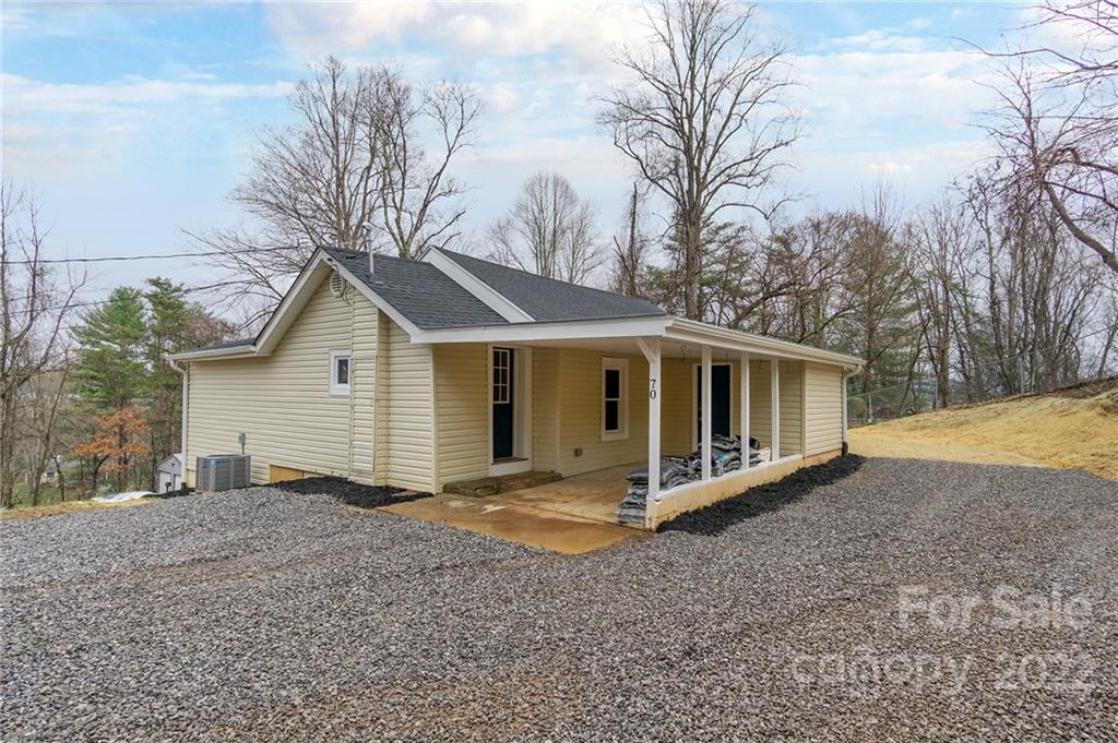 70 Vanderbilt Terrace Asheville NC 28806