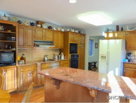 18 Glen Cable Road Asheville NC 28805