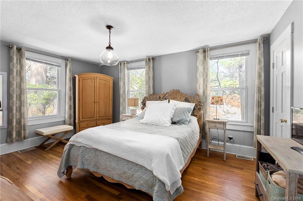 199 Forest Hill Drive Asheville NC 28803