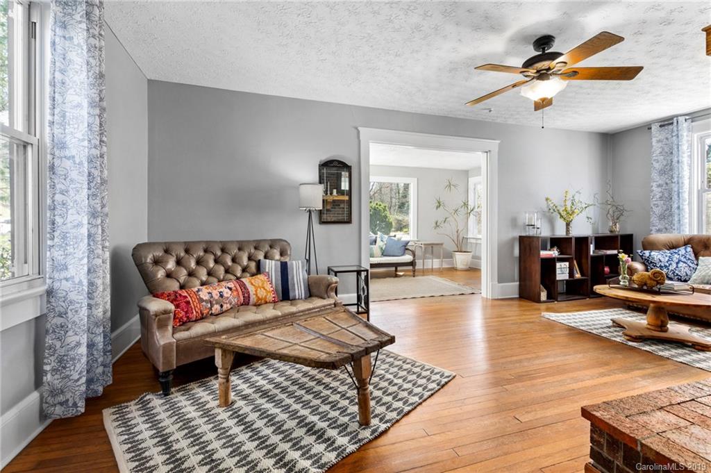 199 Forest Hill Drive Asheville NC 28803