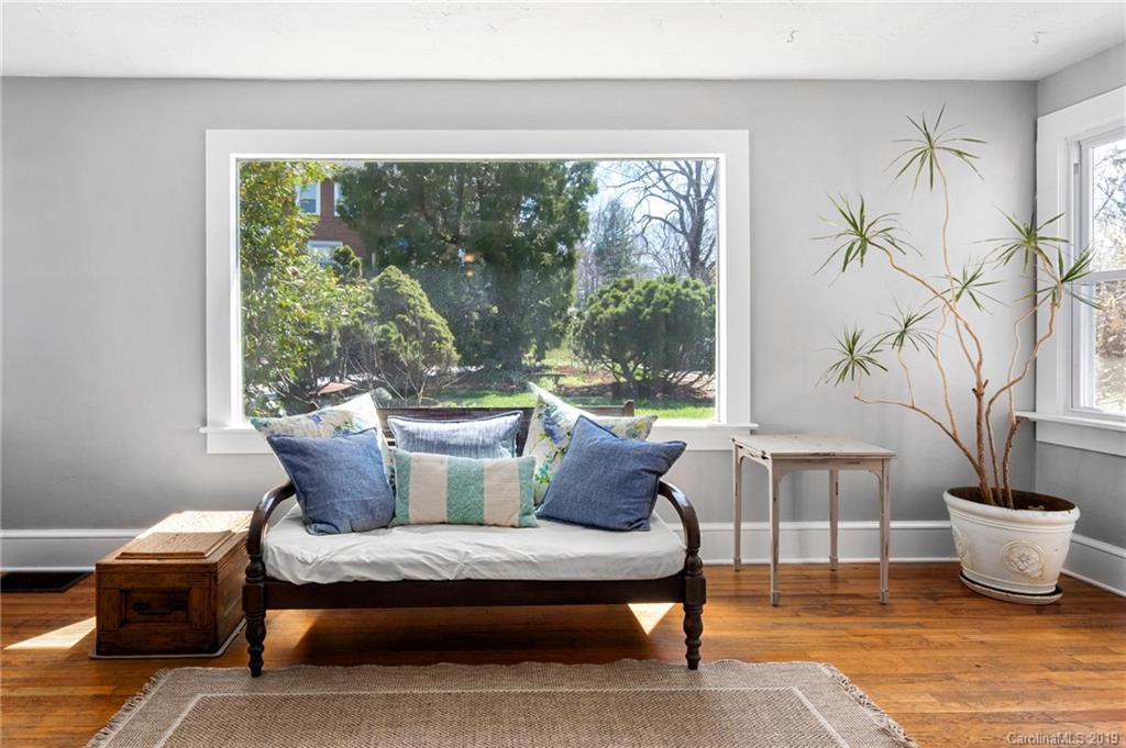 199 Forest Hill Drive Asheville NC 28803