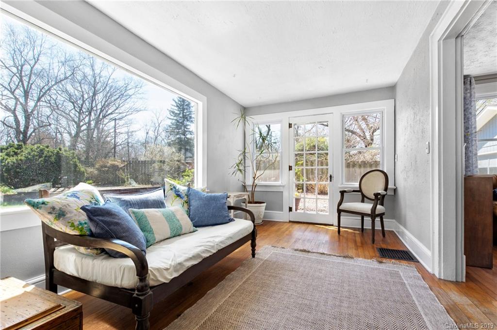 199 Forest Hill Drive Asheville NC 28803