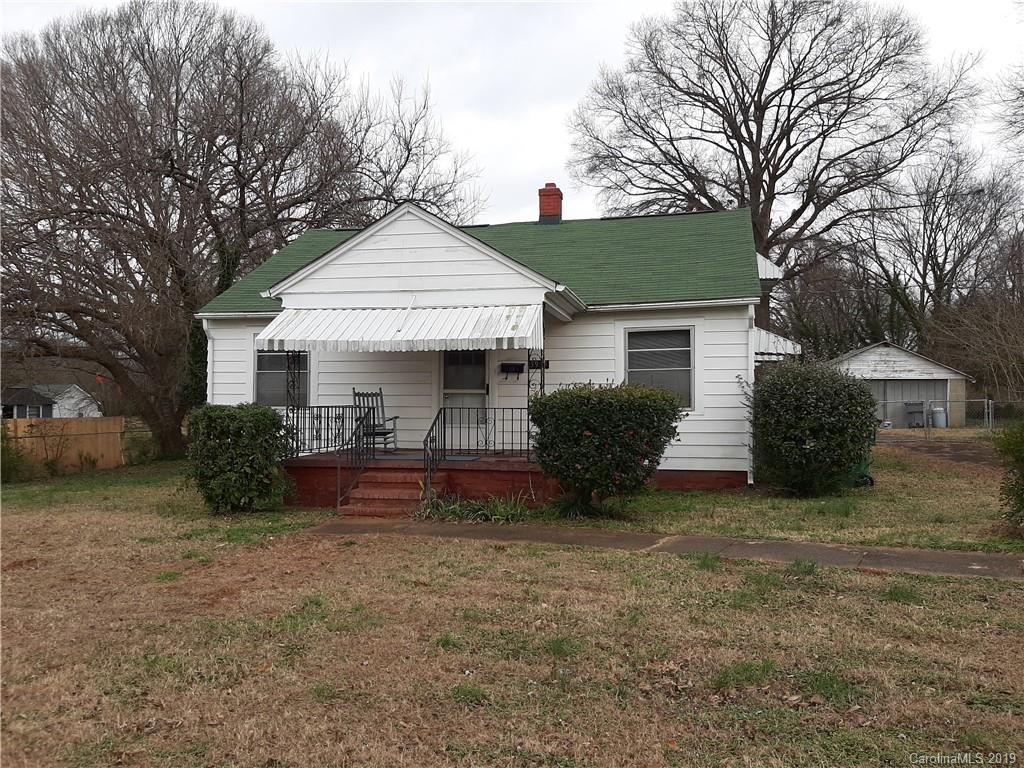 5935 Maple Street Charlotte NC 28269