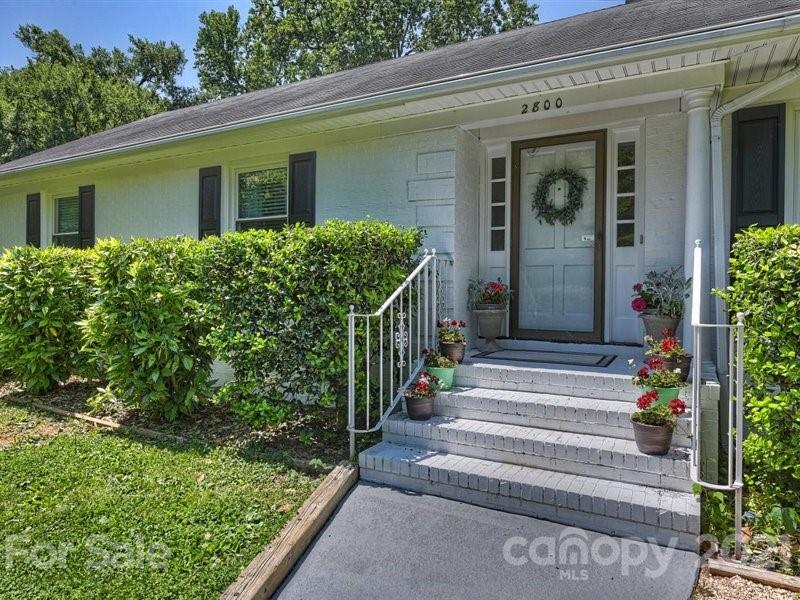 2800 Archdale Drive Charlotte NC 28210