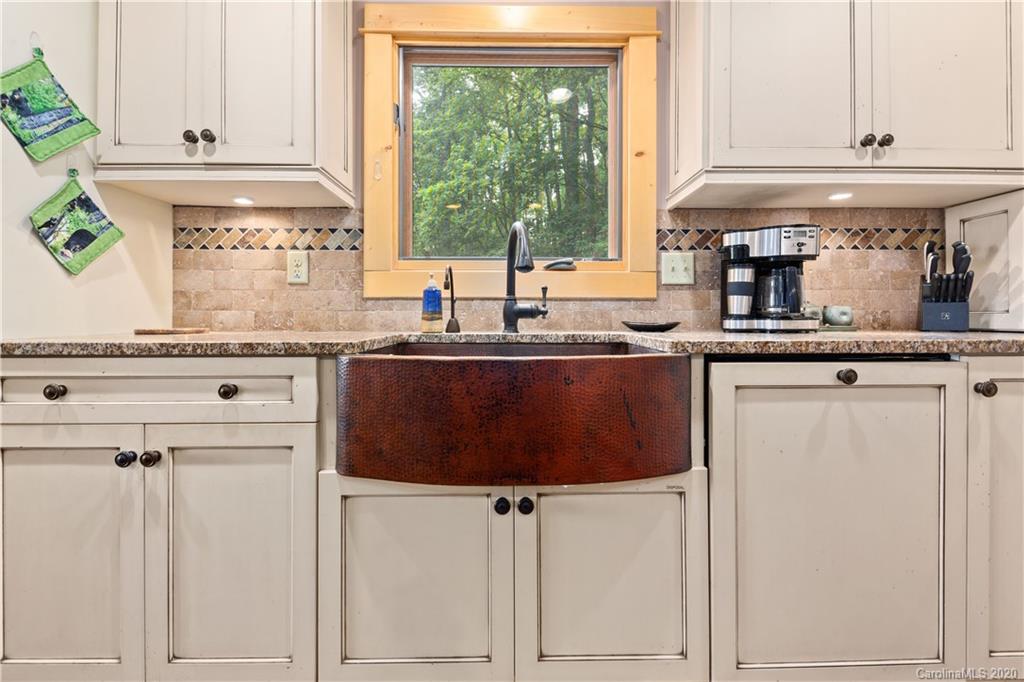 869 Ox Creek Crest Lane Weaverville NC 28787