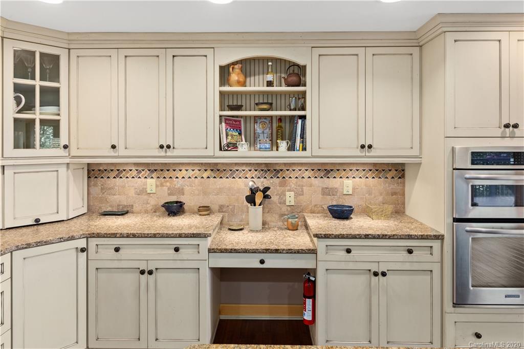 869 Ox Creek Crest Lane Weaverville NC 28787