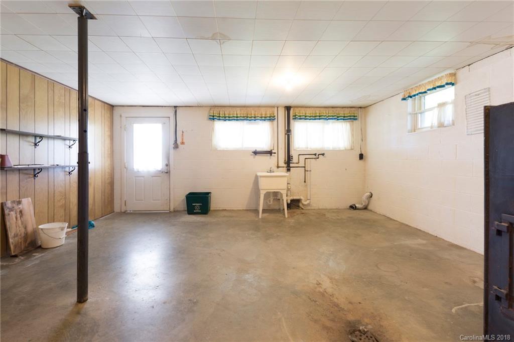 51 Culvern Street Asheville NC 28804