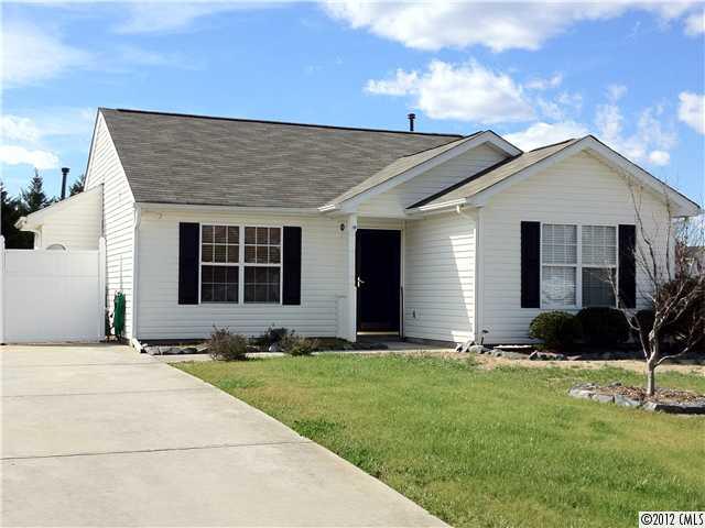 3833 Cedar Hill Drive Charlotte NC 28273