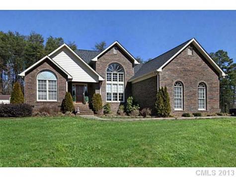 1638 Rufty Street Catawba NC 28609
