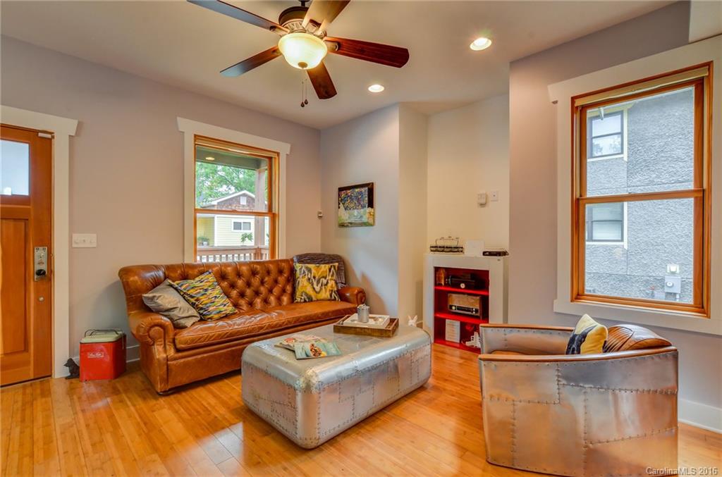 13 Reynolds Road Asheville NC 28806
