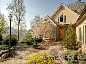 144 Black Oak Drive Asheville NC 28804