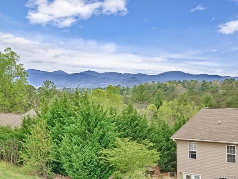 42 Clarks Chapel Extension Weaverville NC 28787
