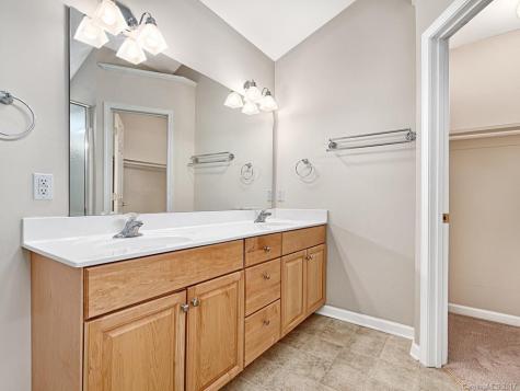 42 Clarks Chapel Extension Weaverville NC 28787