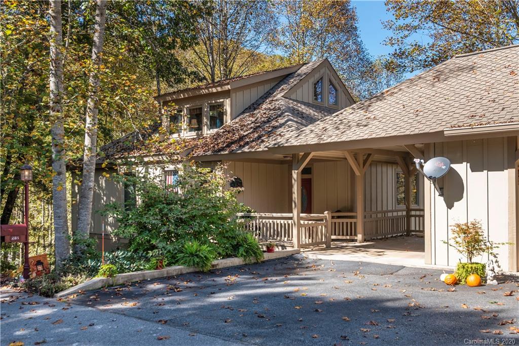 281 Bob White Loop Waynesville NC 28786
