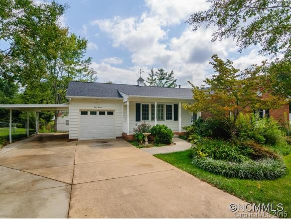 111 Castlerock Drive Asheville NC 28806