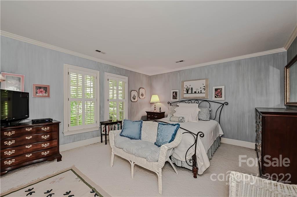 4418 Columbine Court Charlotte NC 28226