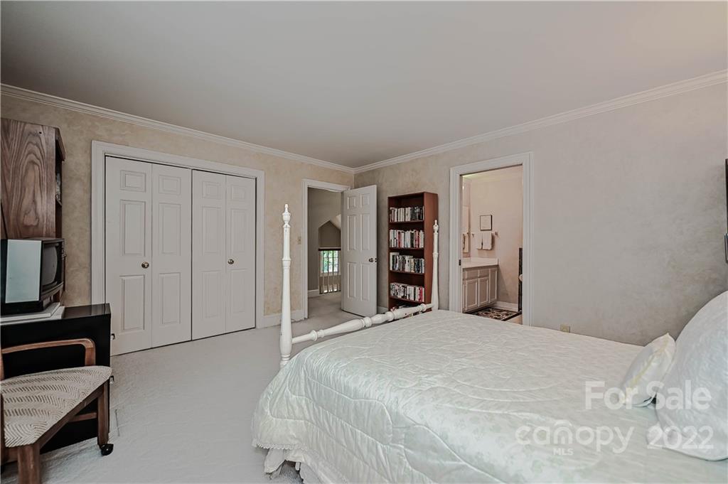 4418 Columbine Court Charlotte NC 28226