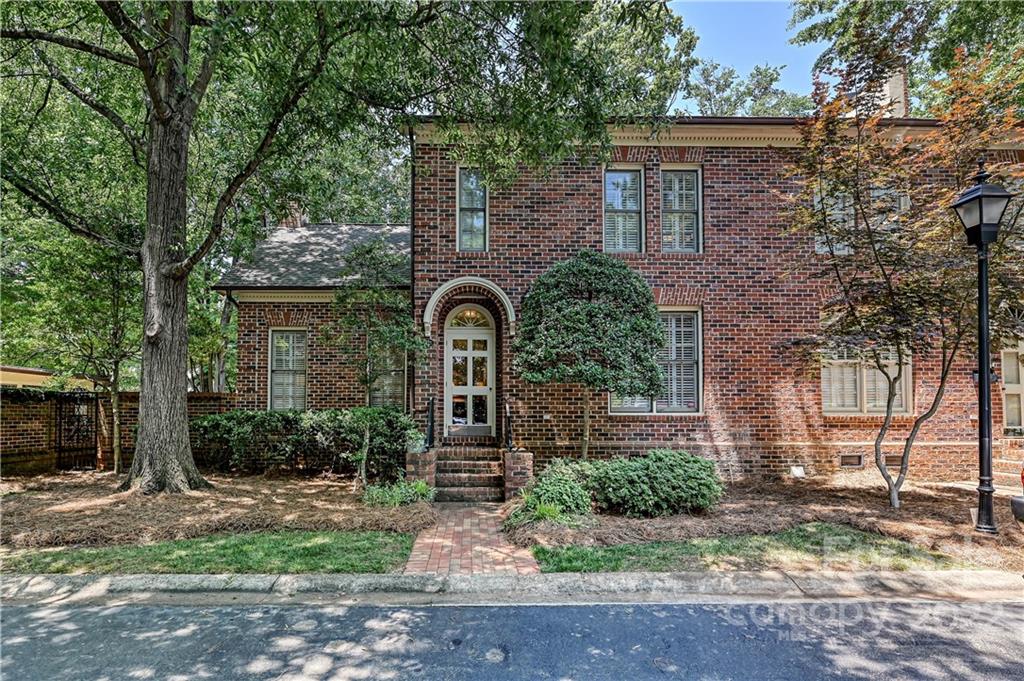 4418 Columbine Court Charlotte NC 28226