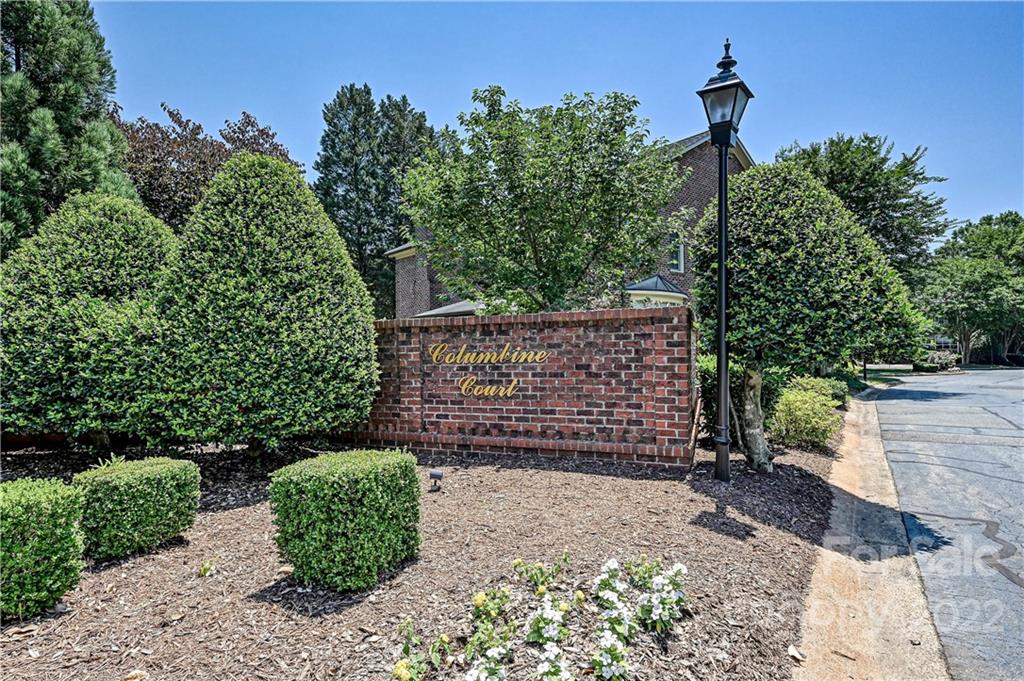 4418 Columbine Court Charlotte NC 28226