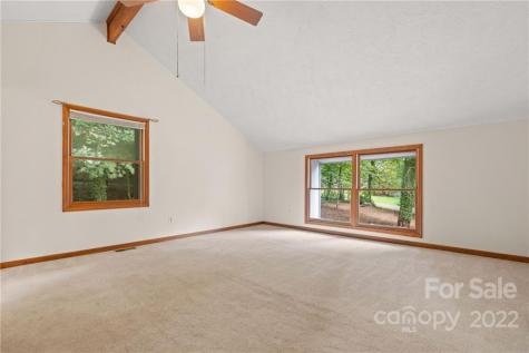 414 Foxhall Road Mills River NC 28759