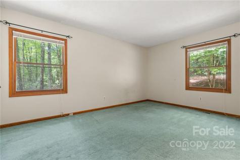 414 Foxhall Road Mills River NC 28759