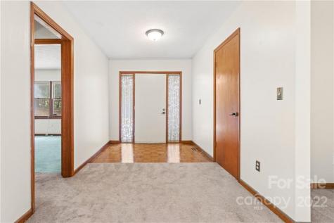 414 Foxhall Road Mills River NC 28759