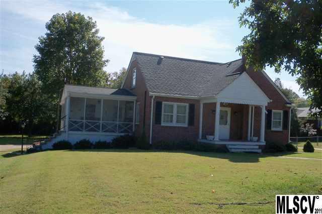 40 34th Avenue NE Hickory NC 28601