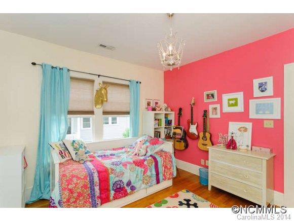 155 Vermont Avenue Asheville NC 28806