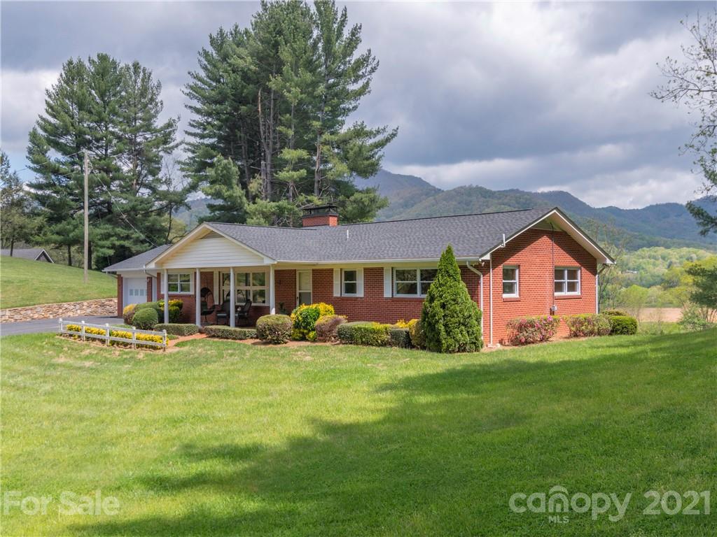 88 Dandelion Drive Clyde NC 28721